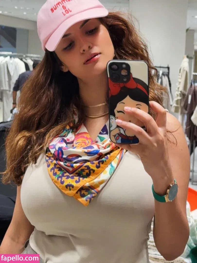 Anveshi Jain Onlyfans Photo Gallery 