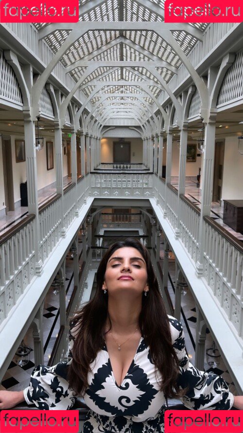 Anveshi Jain Onlyfans Photo Gallery 