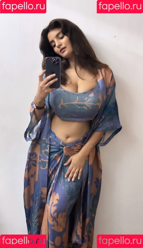 Anveshi Jain Onlyfans Photo Gallery 