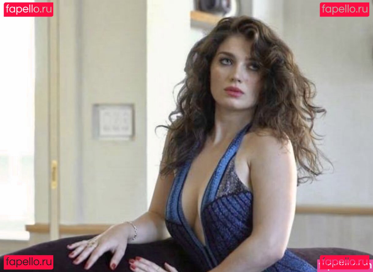 Eve Hewson / evehewson Onlyfans Photo Gallery 