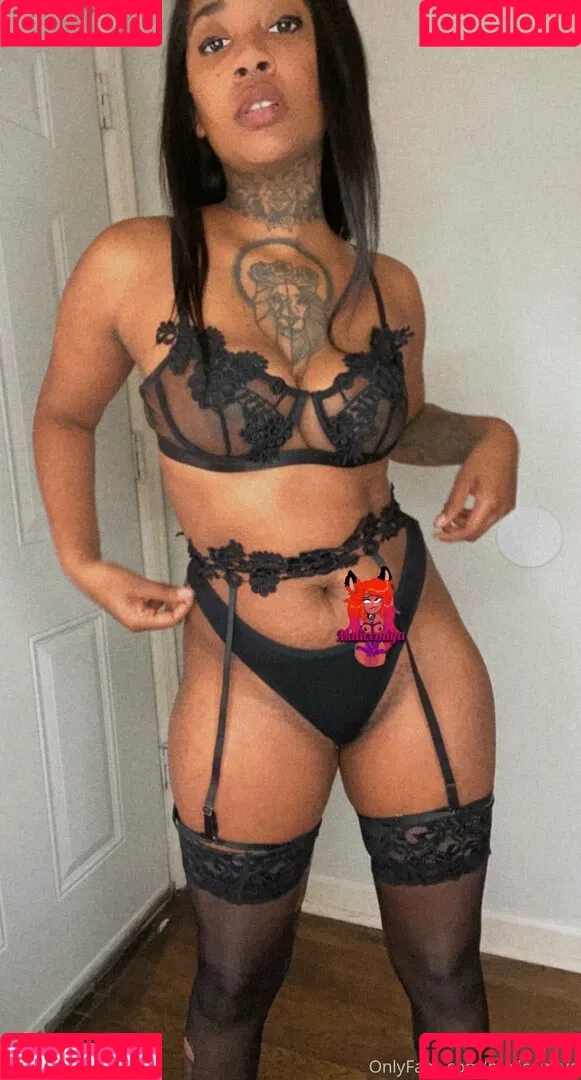 malicemiya Onlyfans Photo Gallery 