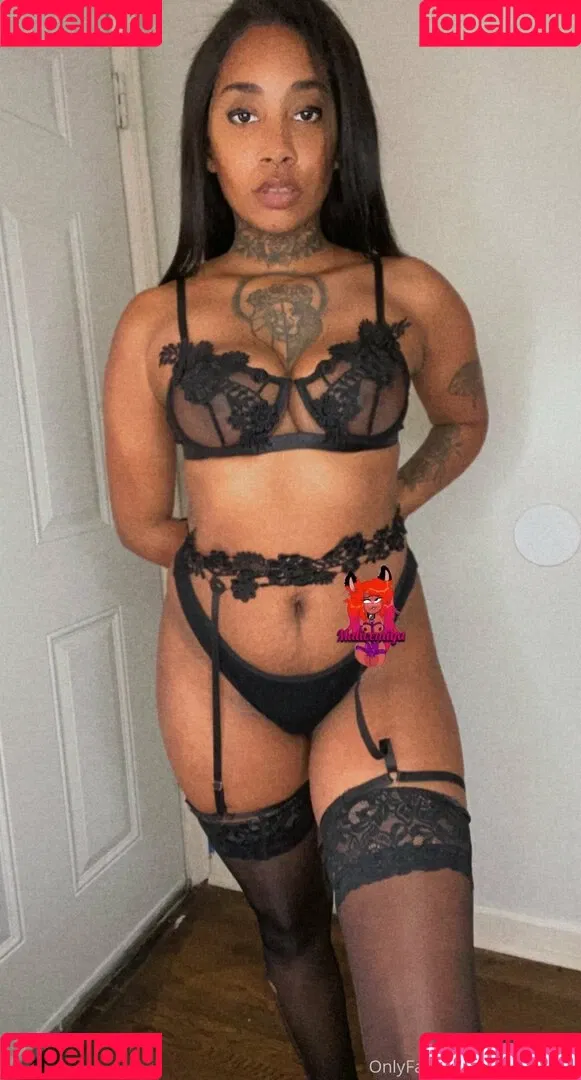 malicemiya Onlyfans Photo Gallery 
