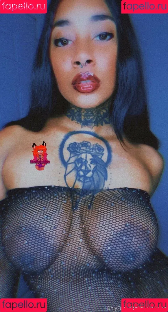 malicemiya Onlyfans Photo Gallery 