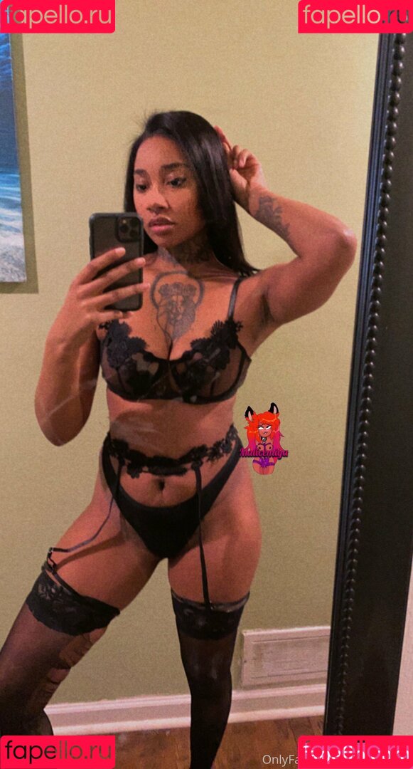 malicemiya Onlyfans Photo Gallery 