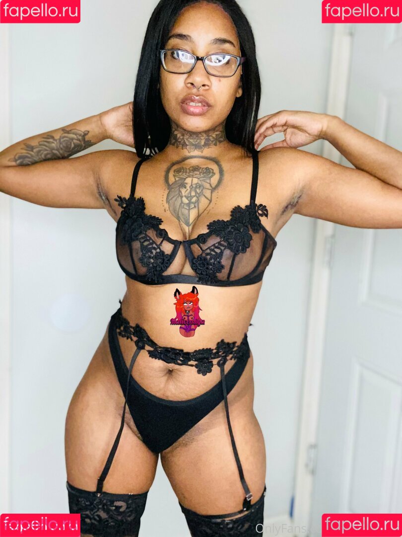 malicemiya Onlyfans Photo Gallery 