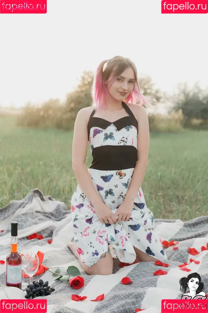 Amelieweed Onlyfans Photo Gallery 