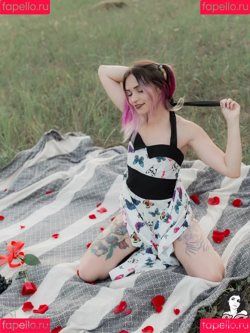 Amelieweed Onlyfans Photo Gallery 