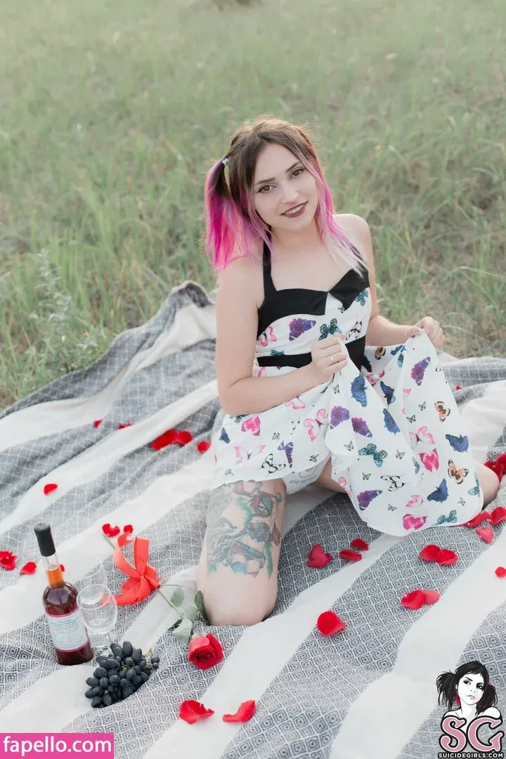 Amelieweed Onlyfans Photo Gallery 