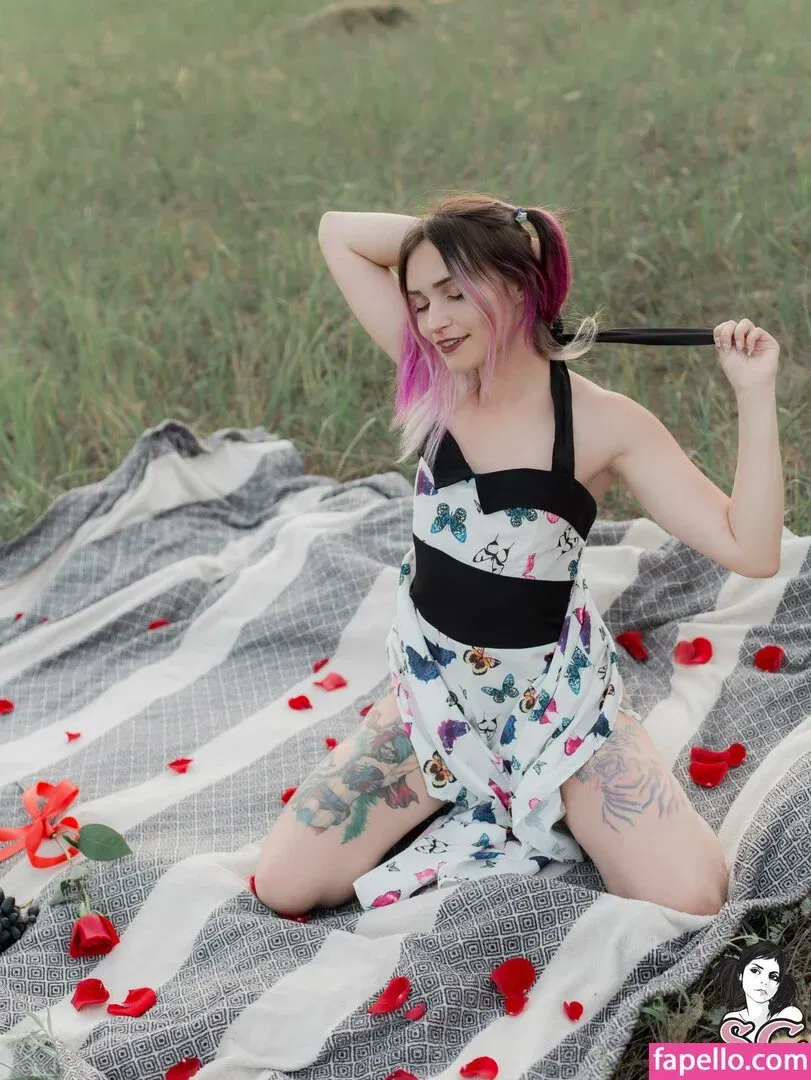 Amelieweed Onlyfans Photo Gallery 