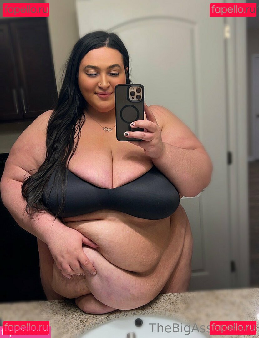 thebigassssbbw1 / thebigglooom Onlyfans Photo Gallery 