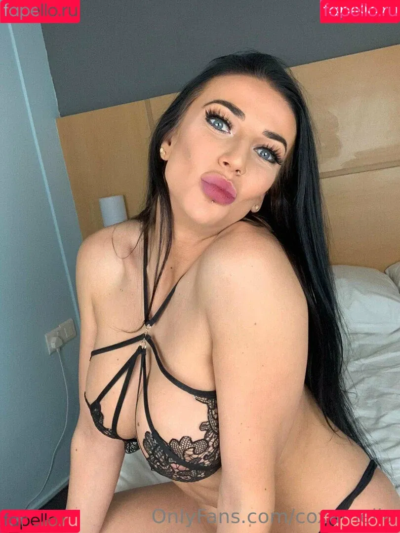 coxamelia Onlyfans Photo Gallery 