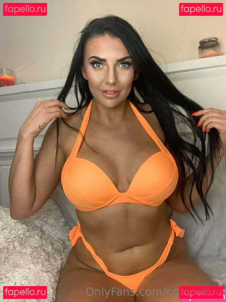 coxamelia Onlyfans Photo Gallery 