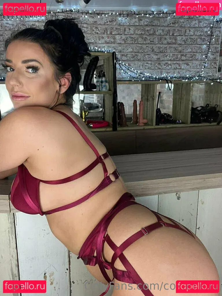 coxamelia Onlyfans Photo Gallery 