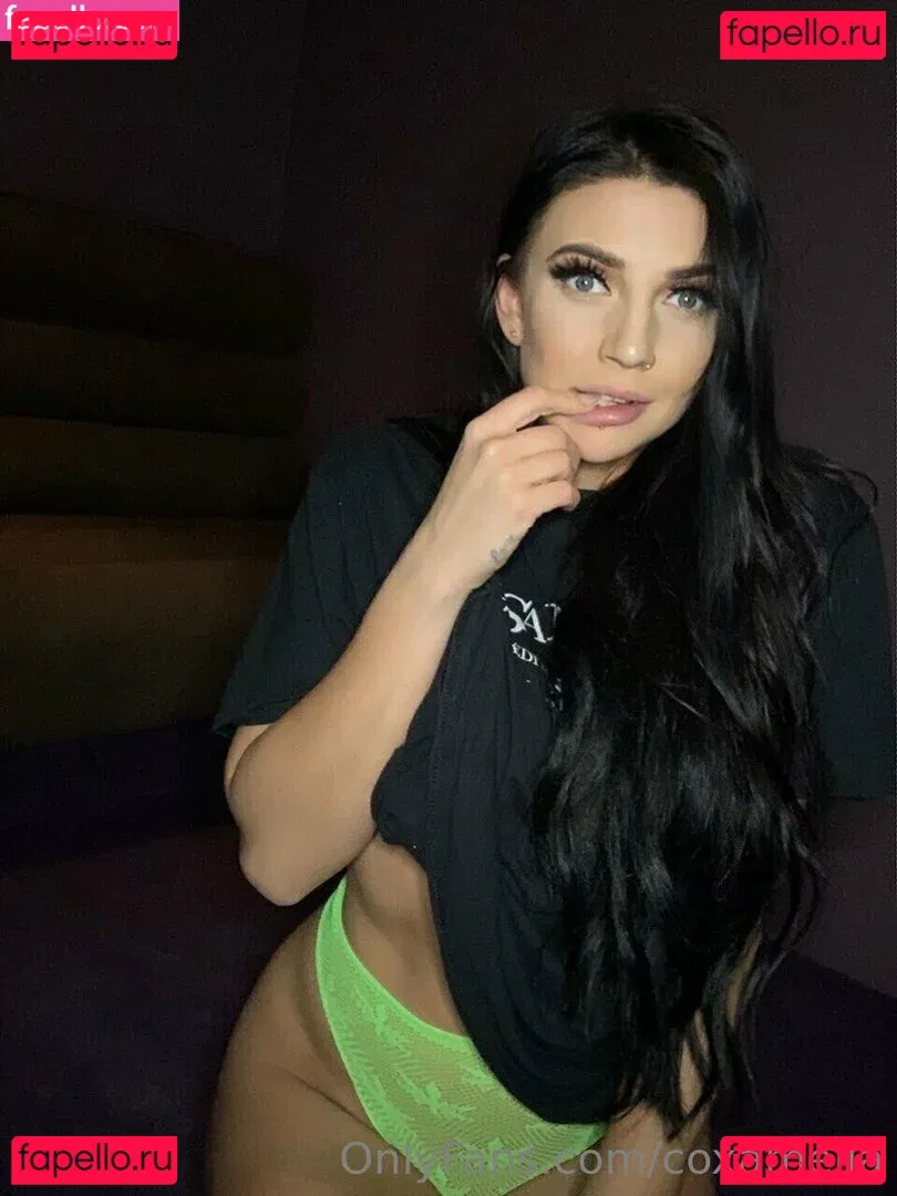 coxamelia Onlyfans Photo Gallery 