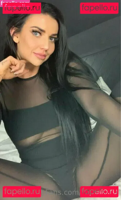 coxamelia Onlyfans Photo Gallery 