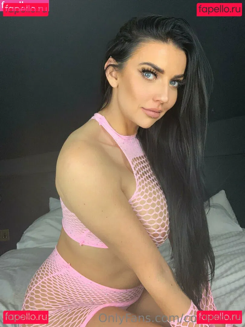 coxamelia Onlyfans Photo Gallery 