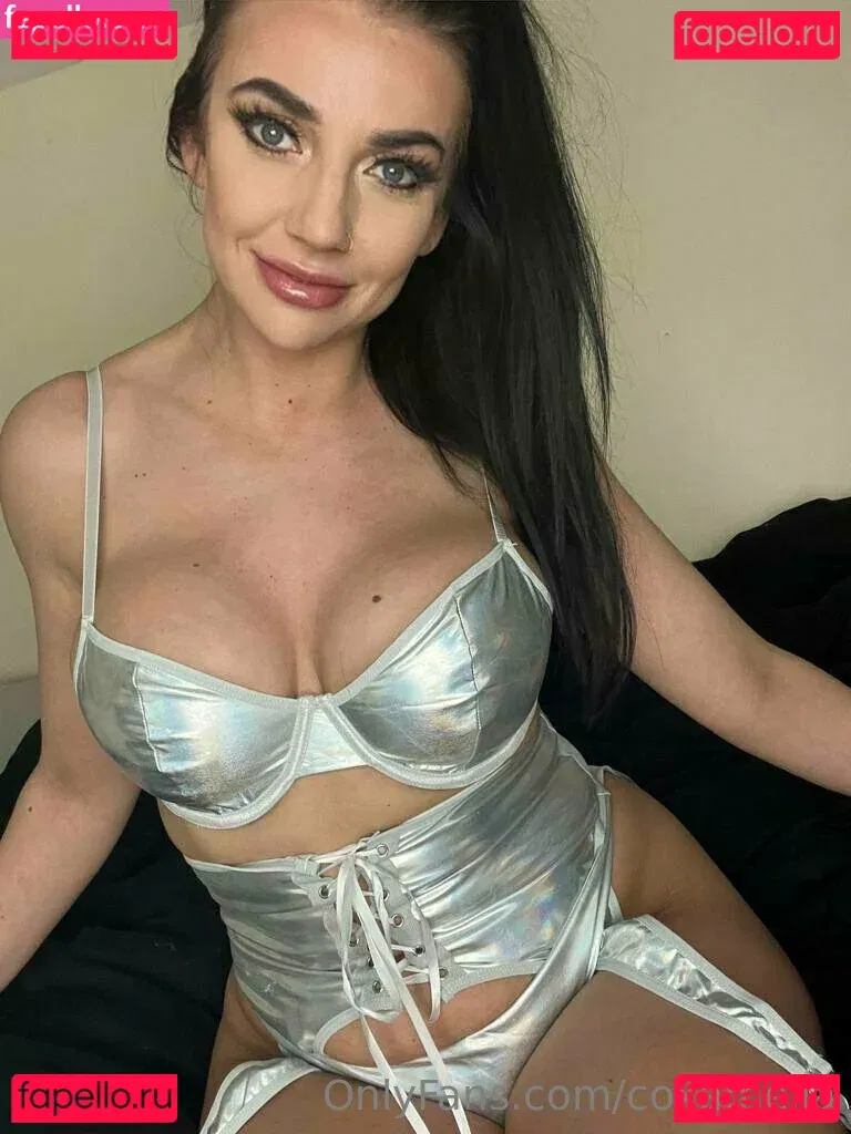 coxamelia Onlyfans Photo Gallery 