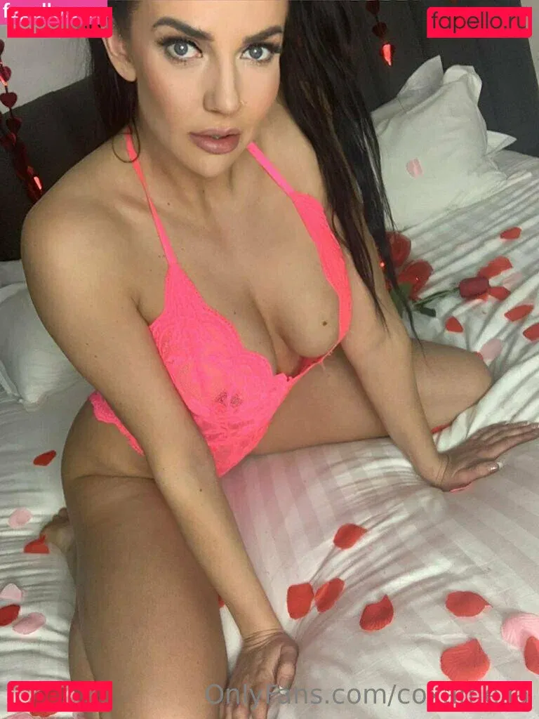coxamelia Onlyfans Photo Gallery 