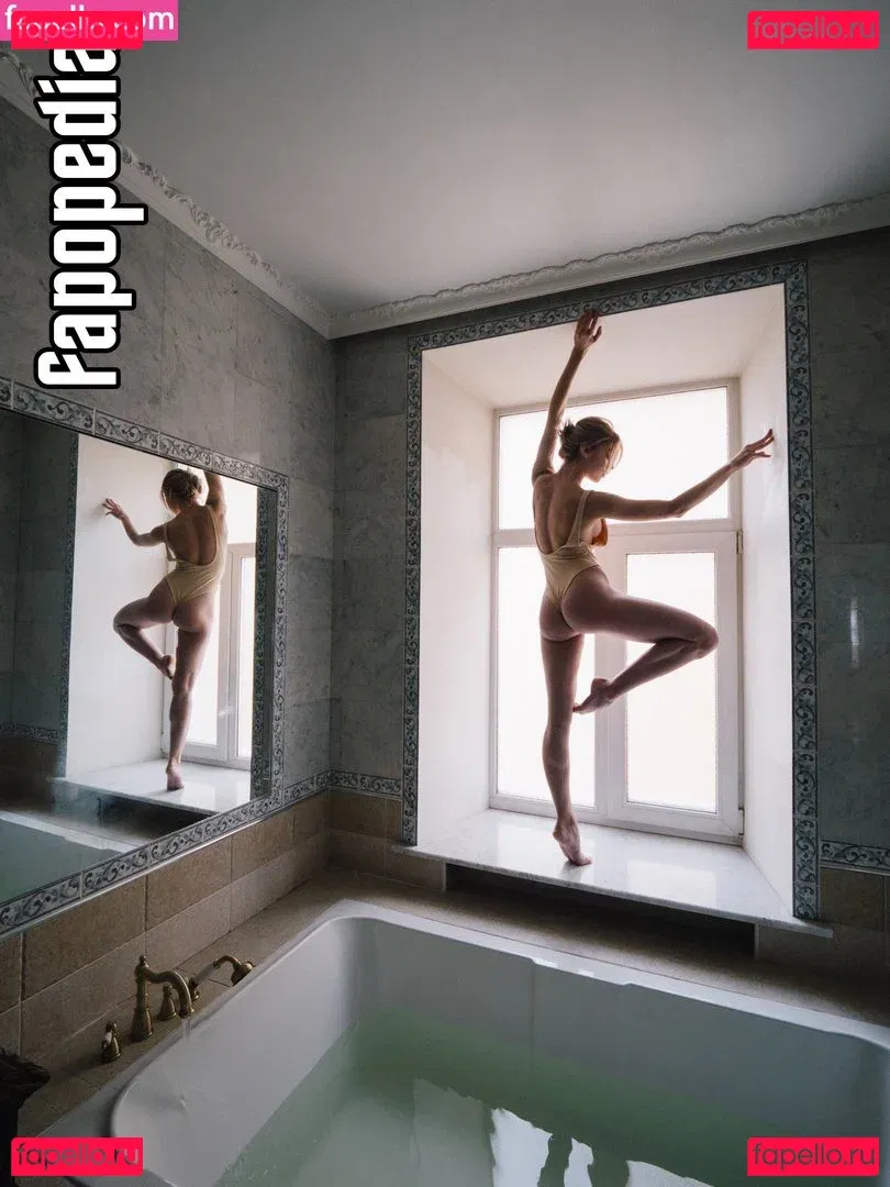 aemillin Onlyfans Photo Gallery 