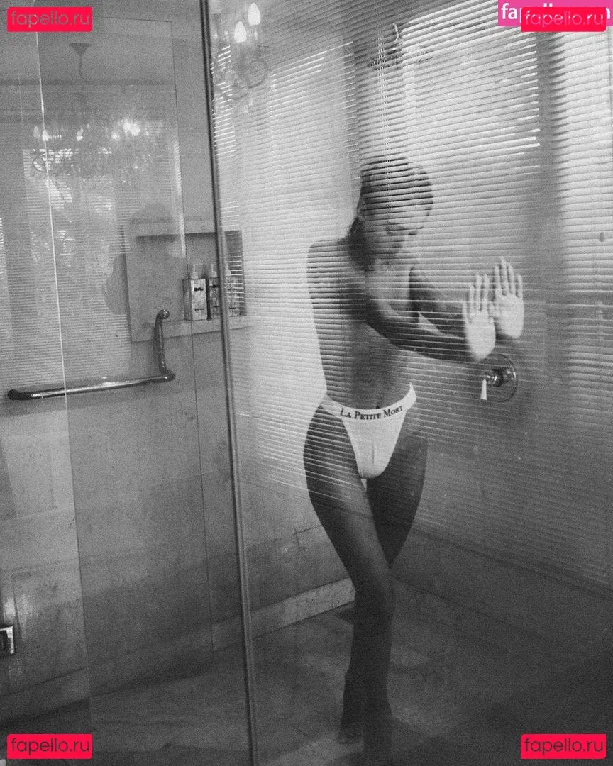 aemillin Onlyfans Photo Gallery 