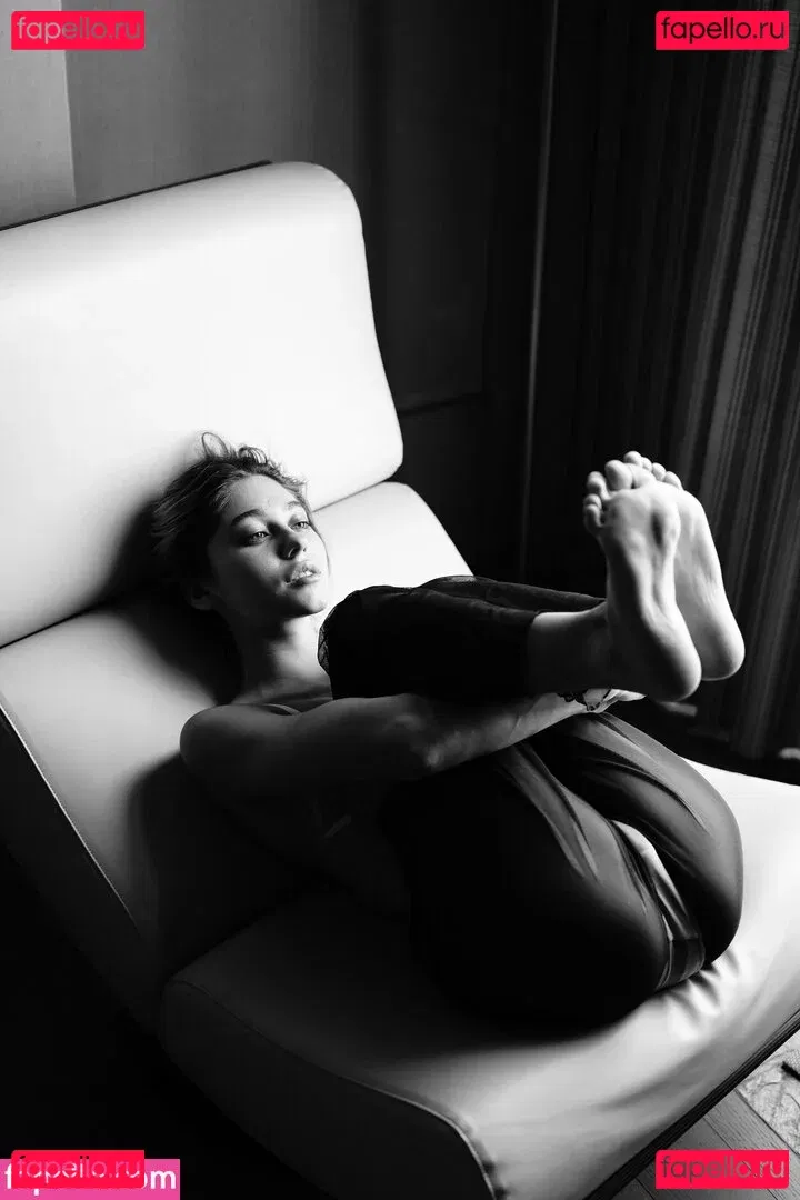 aemillin Onlyfans Photo Gallery 