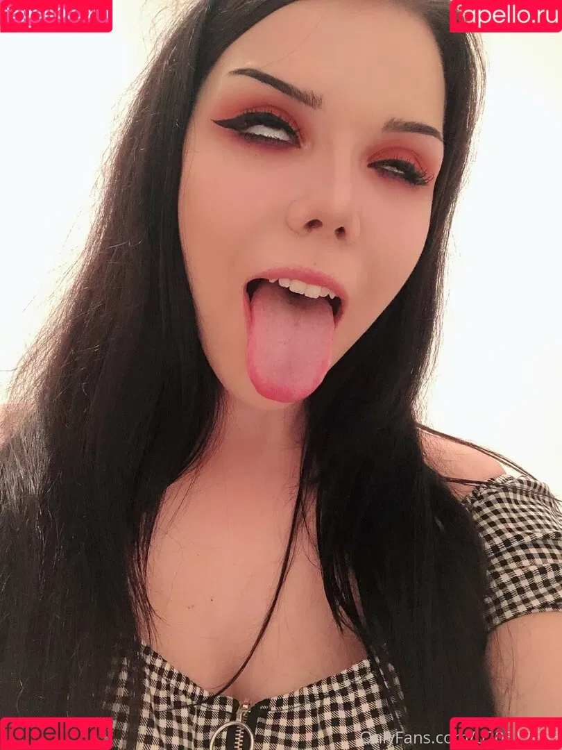 aliciaahegao Onlyfans Photo Gallery 
