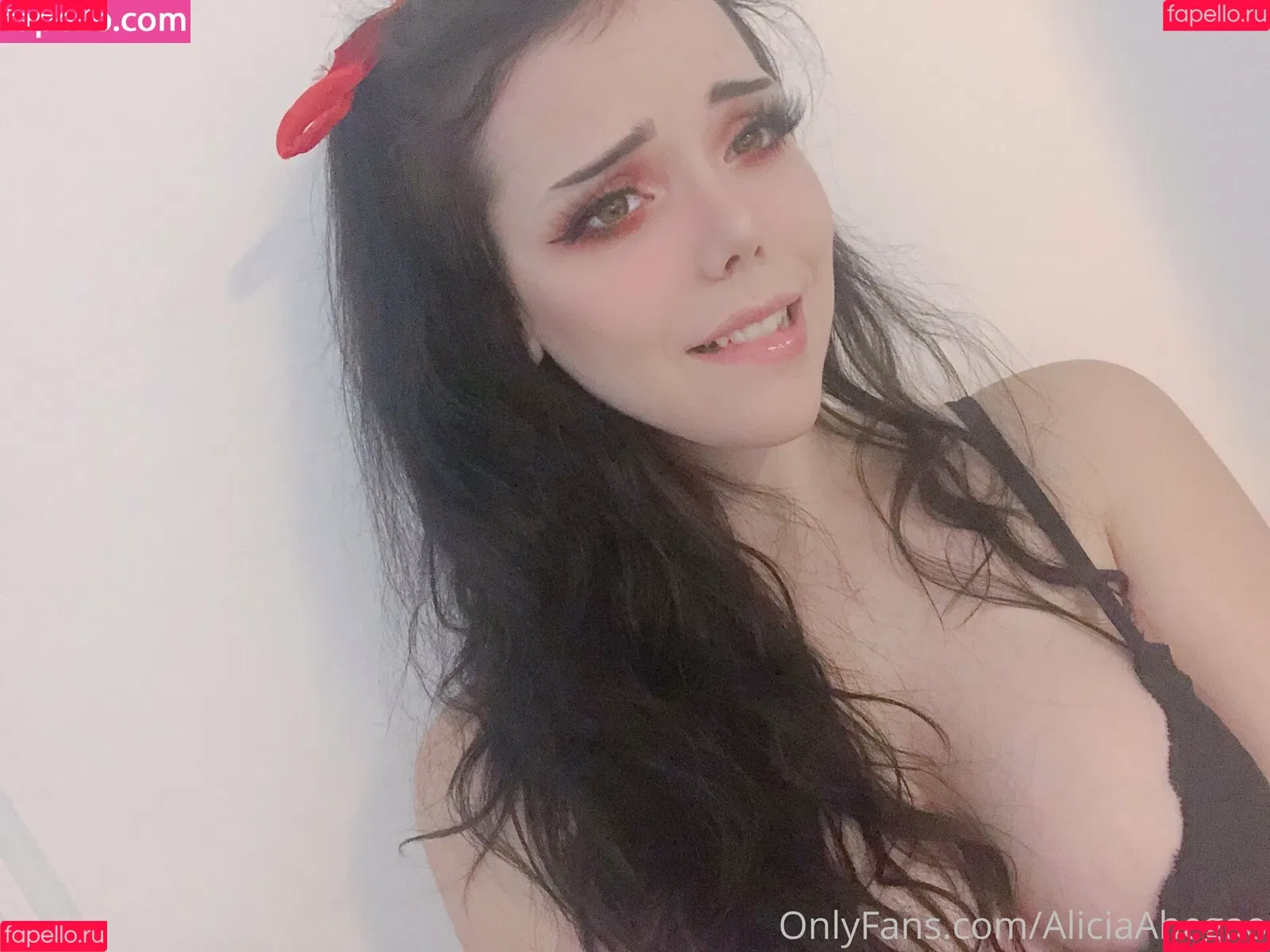 aliciaahegao Onlyfans Photo Gallery 