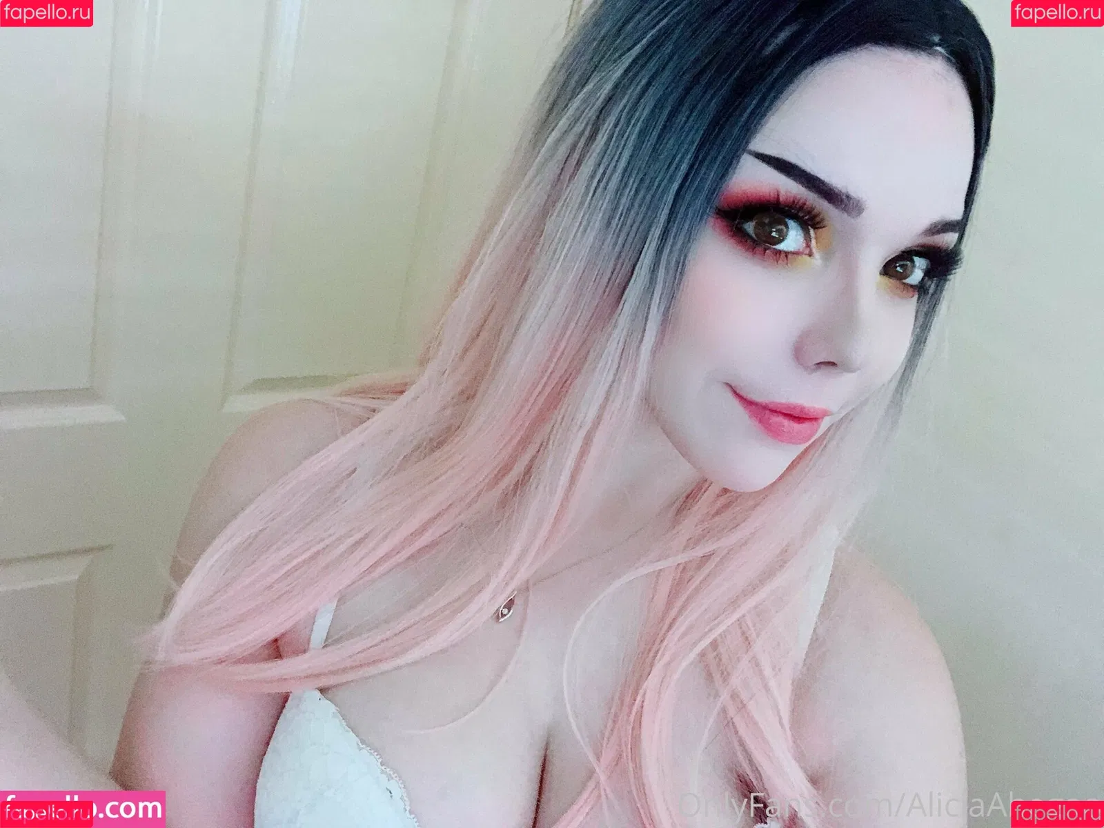 aliciaahegao Onlyfans Photo Gallery 