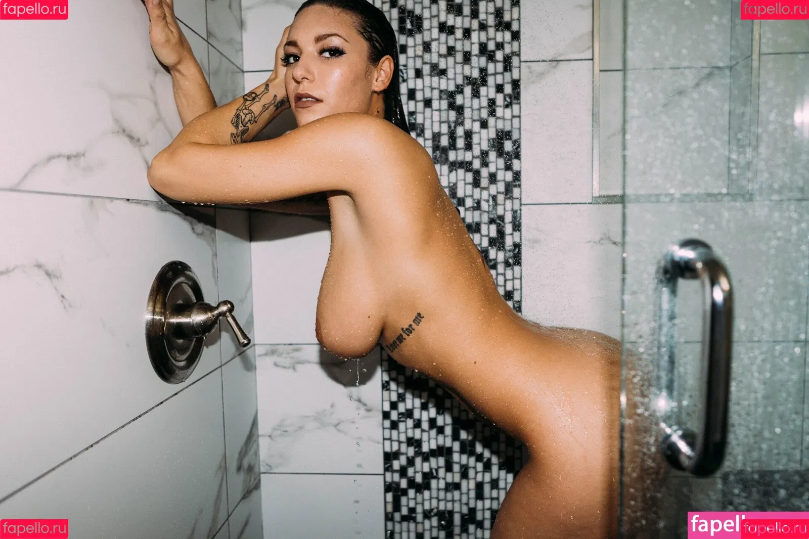 Scarlettsbod Onlyfans Photo Gallery 