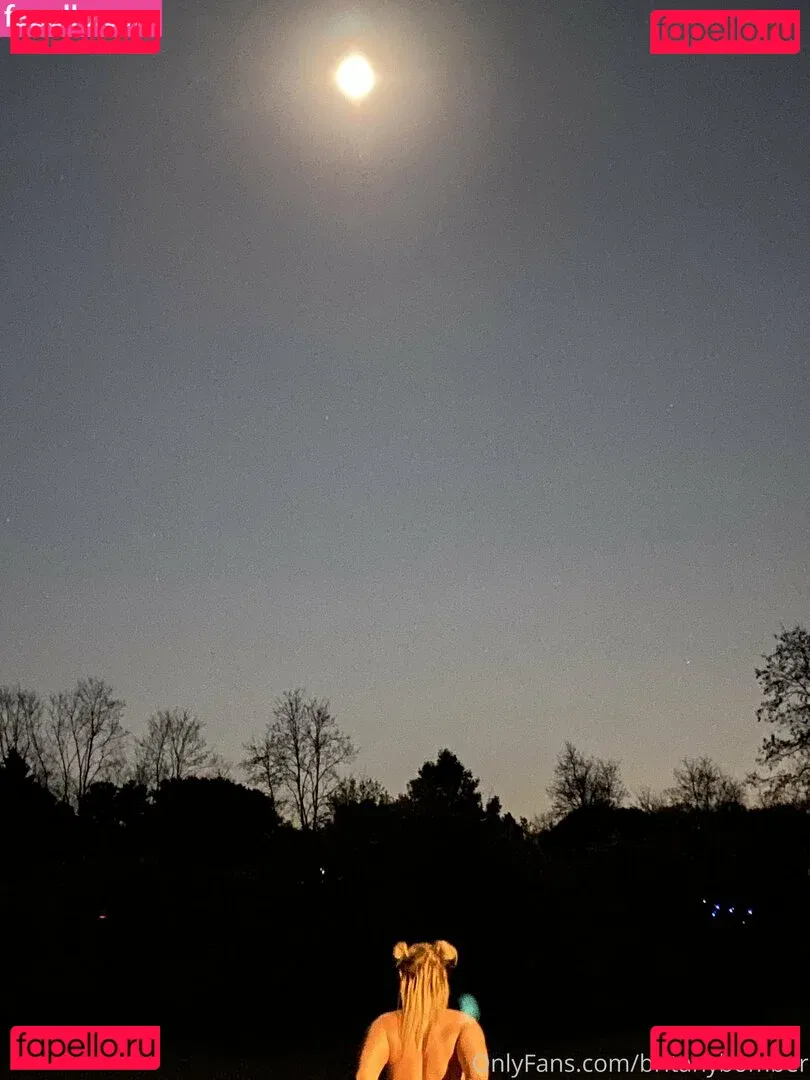 britanybomber Onlyfans Photo Gallery 