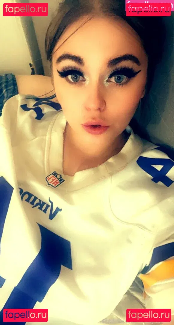 britanybomber Onlyfans Photo Gallery 