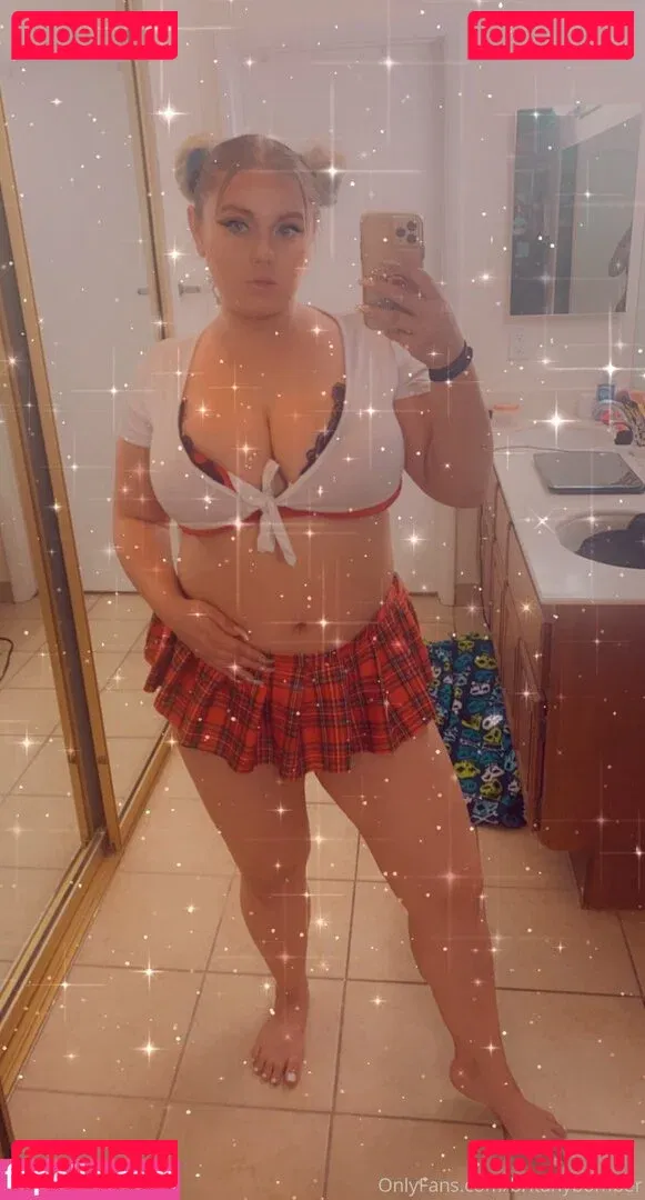 britanybomber Onlyfans Photo Gallery 