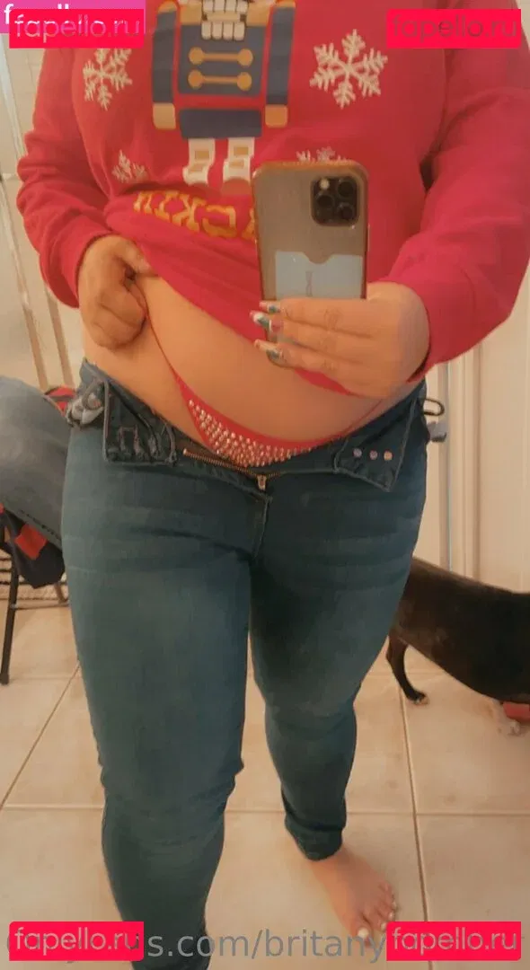 britanybomber Onlyfans Photo Gallery 