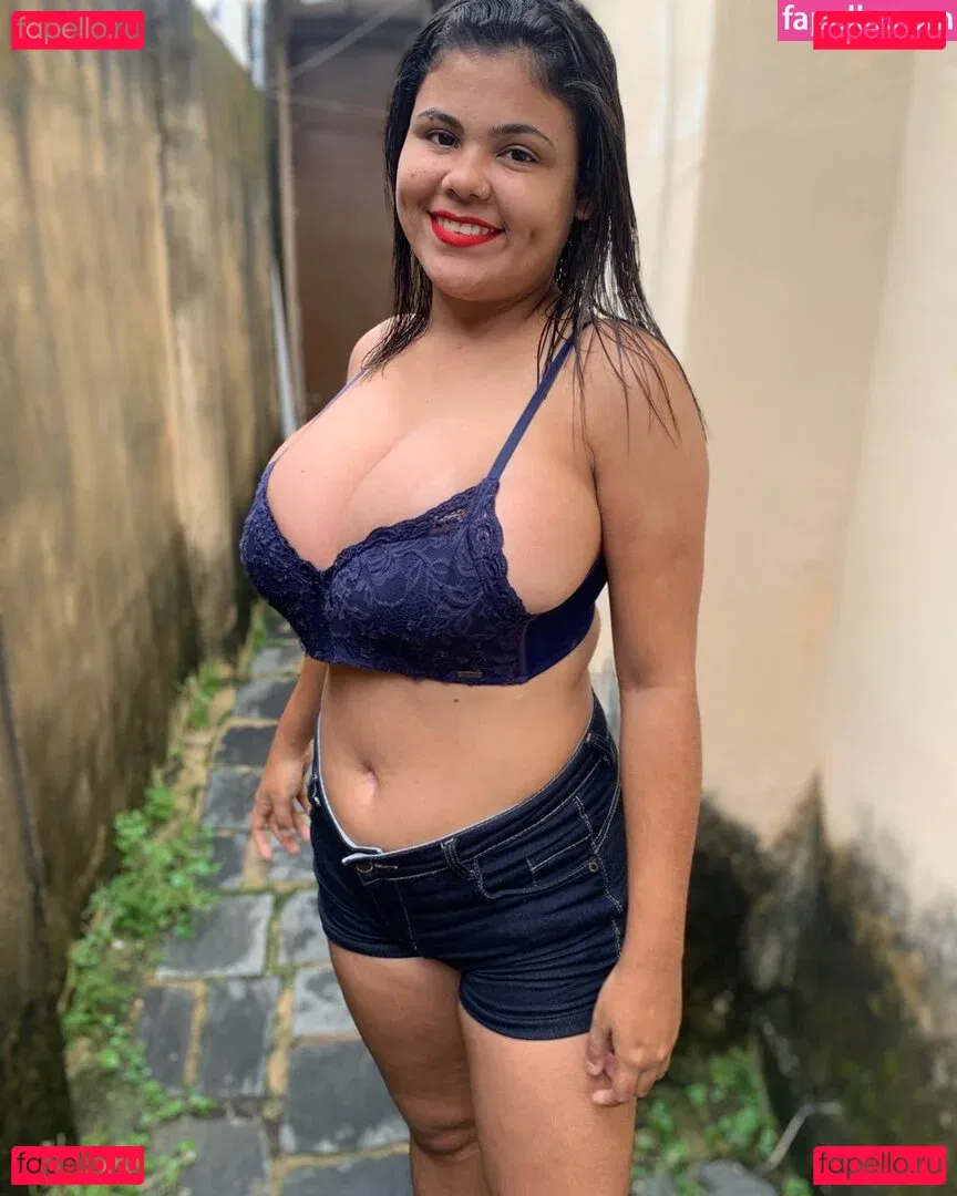 Pedra De Jade Onlyfans Photo Gallery 