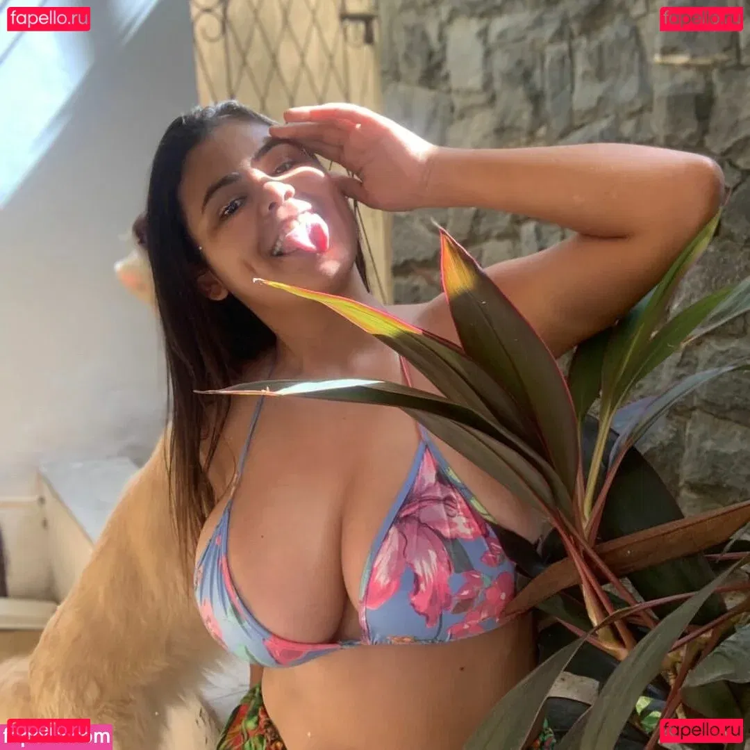 Pedra De Jade Onlyfans Photo Gallery 