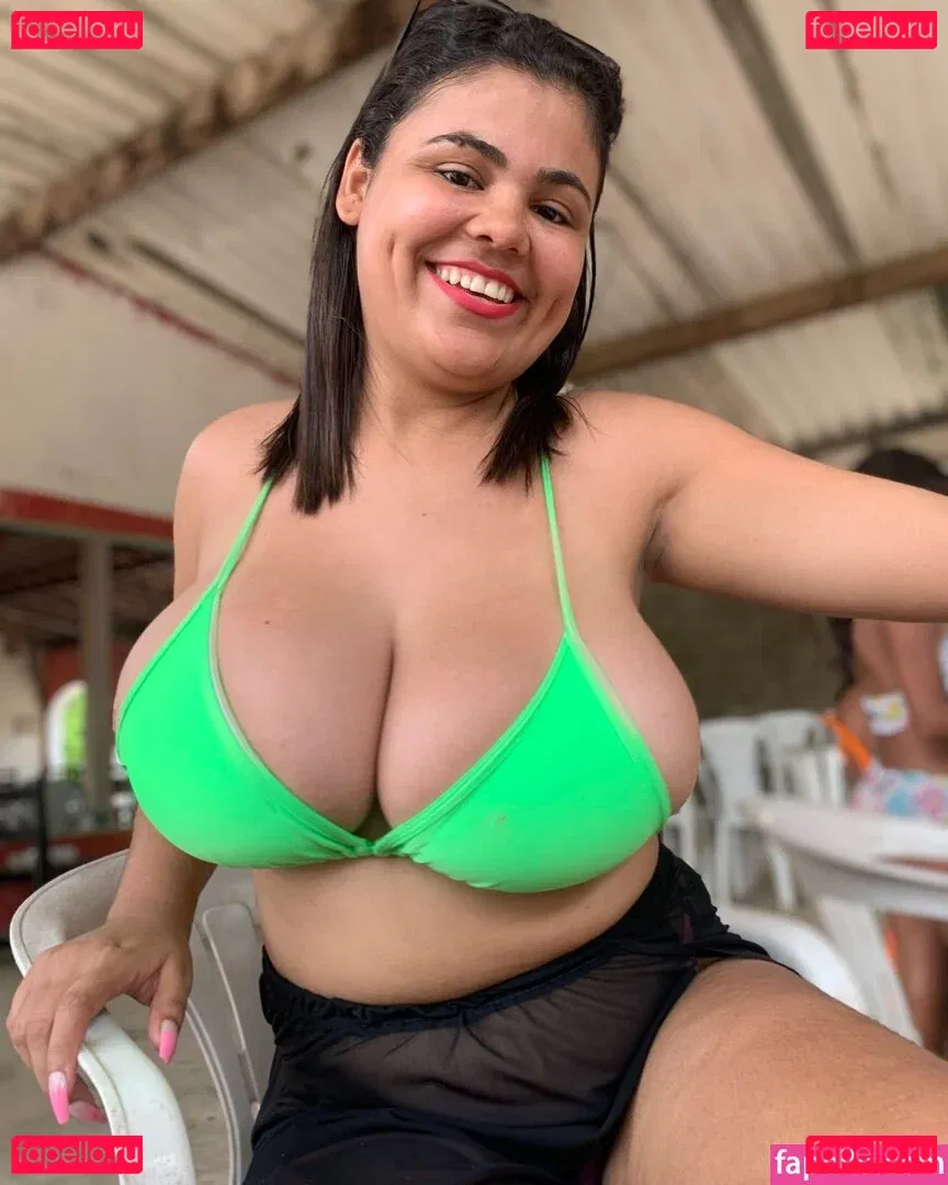 Pedra De Jade Onlyfans Photo Gallery 