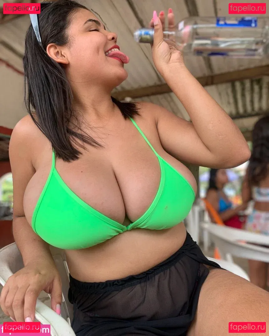 Pedra De Jade Onlyfans Photo Gallery 