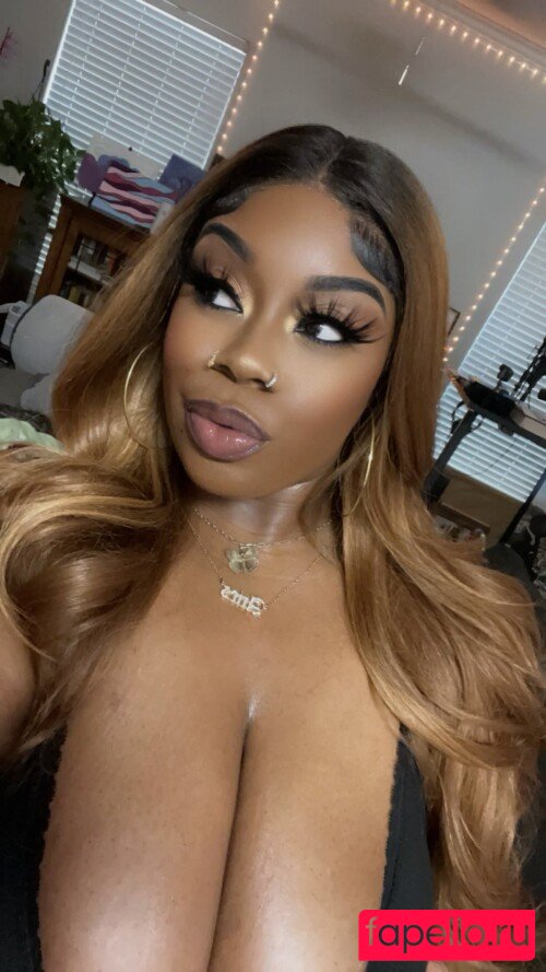 ILookLikeBaae / ilovesexary Nude Onlyfans Photo 7