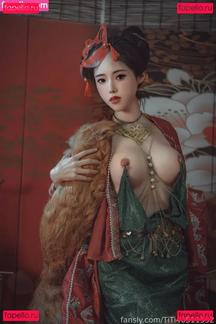 TiTi cosplay Onlyfans Photo Gallery 