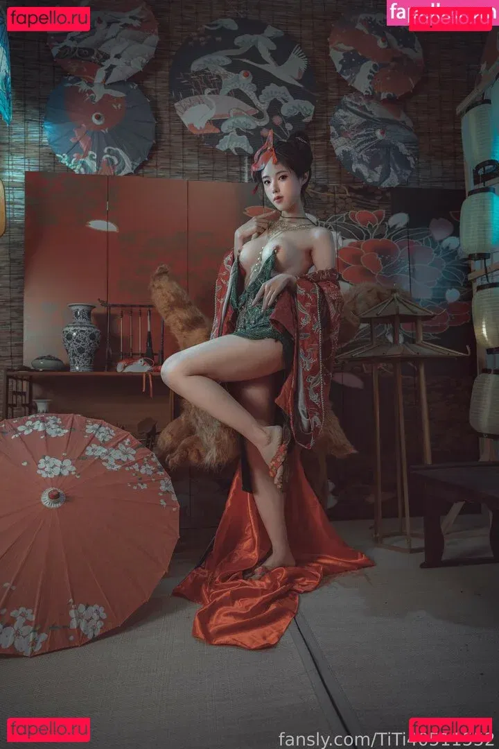 TiTi cosplay Onlyfans Photo Gallery 