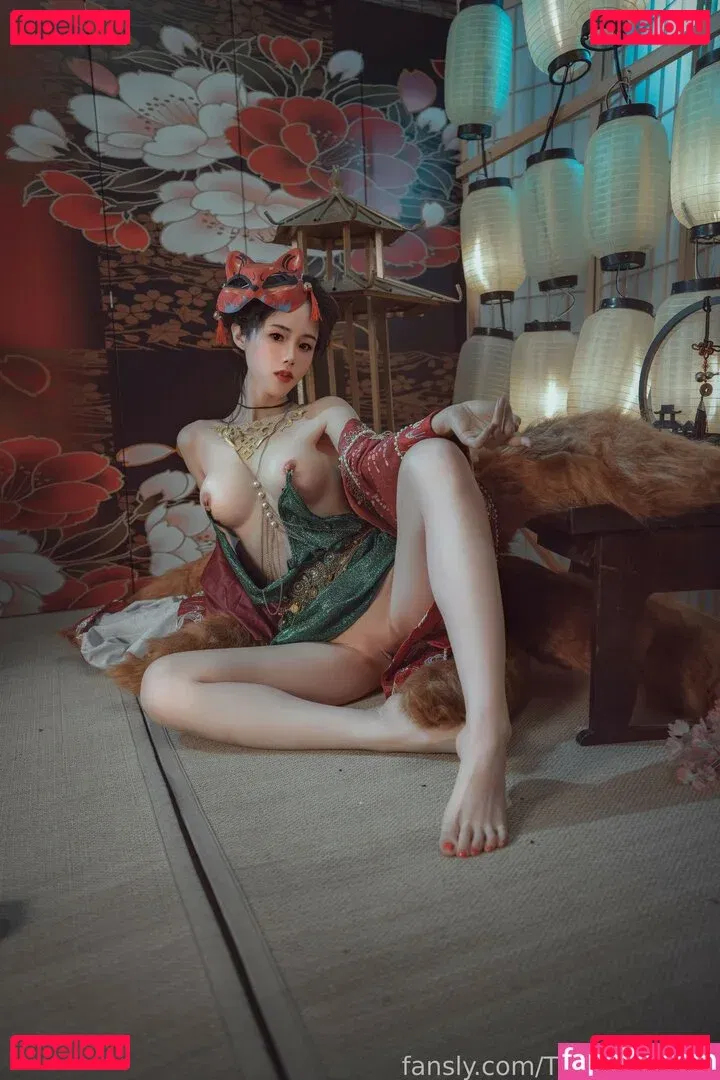 TiTi cosplay Onlyfans Photo Gallery 