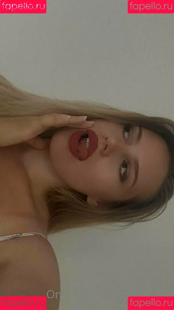Talisnova Onlyfans Photo Gallery 