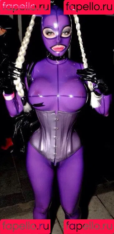 Latex Lucy Onlyfans Photo Gallery 