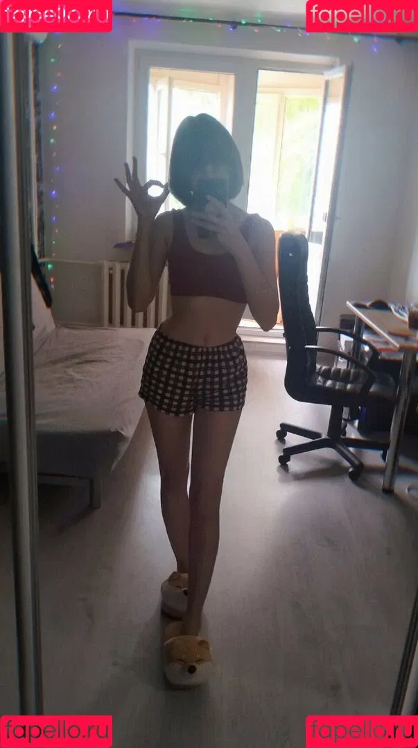 OwlLit Onlyfans Photo Gallery 