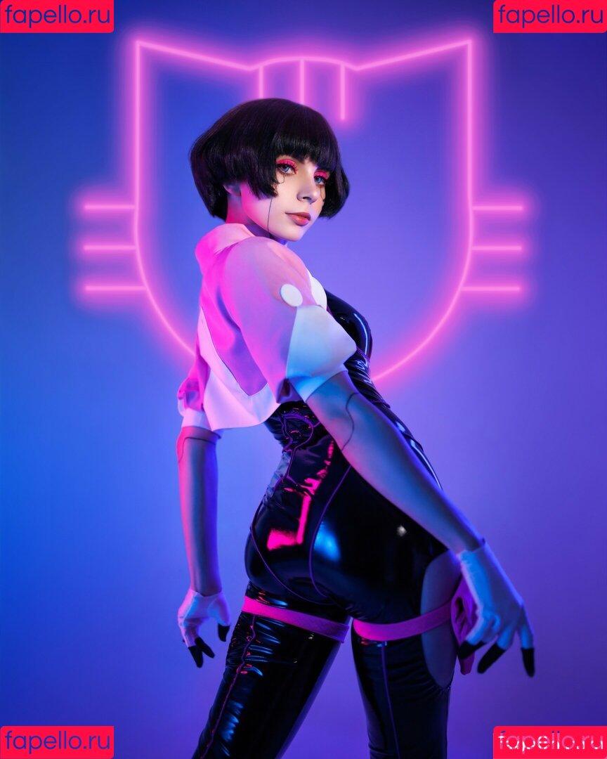 OwlLit Onlyfans Photo Gallery 