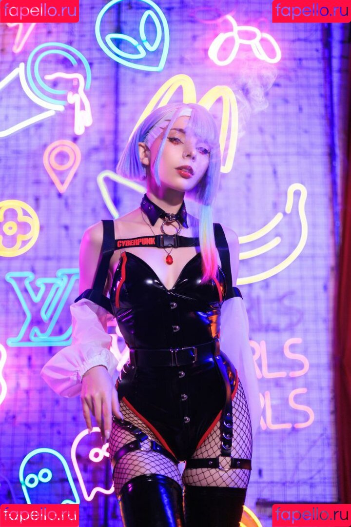 OwlLit Onlyfans Photo Gallery 