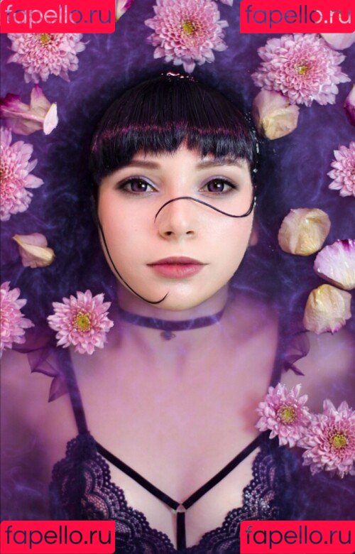 OwlLit Onlyfans Photo Gallery 