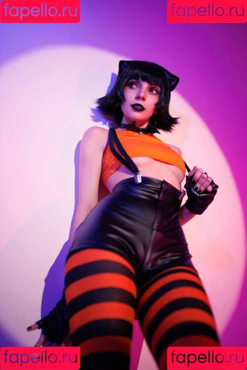 OwlLit Onlyfans Photo Gallery 