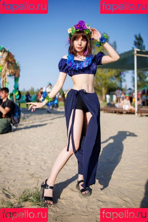 OwlLit Onlyfans Photo Gallery 