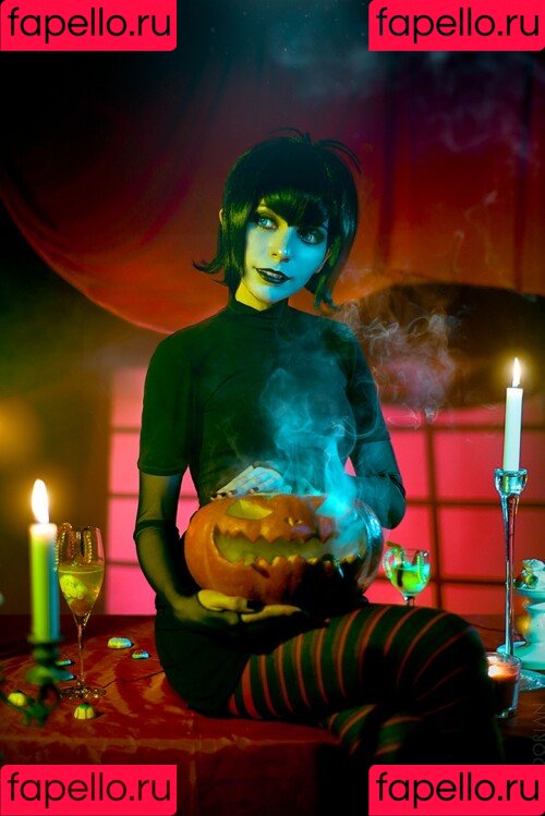 OwlLit Onlyfans Photo Gallery 